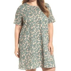 Glamourous NWT Floral Half Sleeve Knee Length Sheath Dress Sage Green Size 18